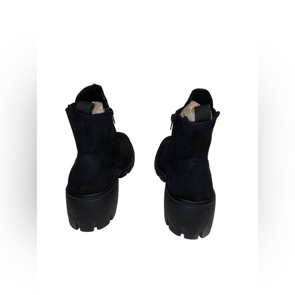 Very G Zoe Chunky Platform Heeled‎ Ankle Booties Women 11M Slip-On Outdoor NEW - Picture 3 of 10